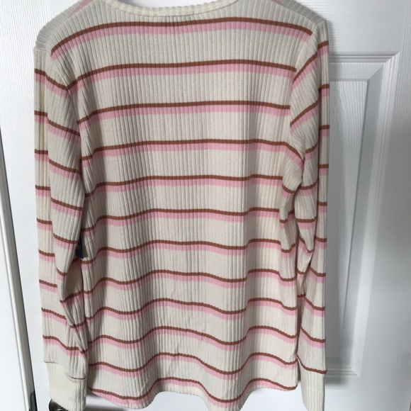 Striped Sweater- Size XL - Picture 4 of 4